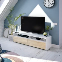 Bajo TV Tokio